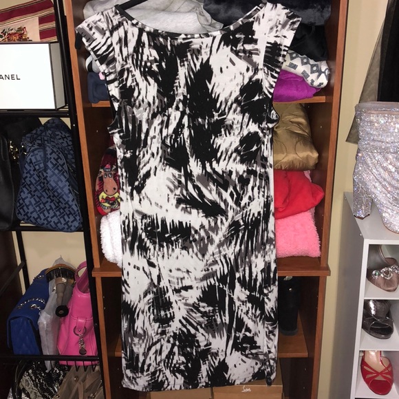 APT 9 dress - Picture 3 of 4